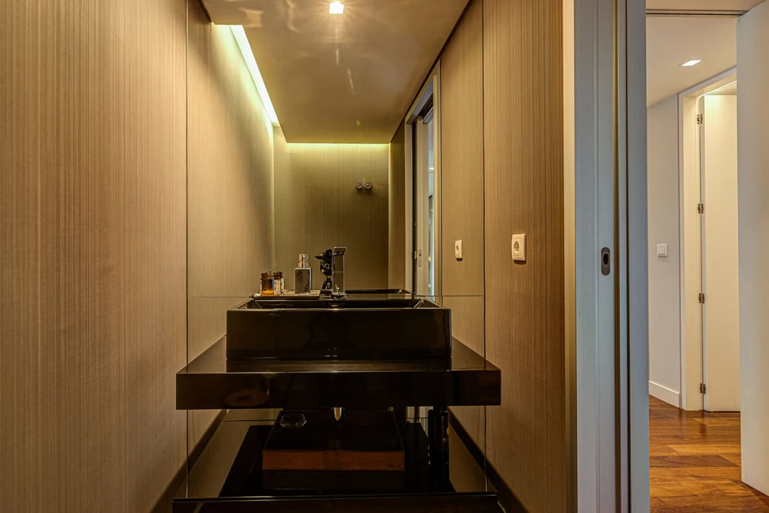 Apartamento T6 para Venda em Avenidas Novas Foto 37