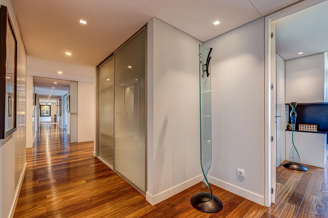 Apartamento T6 para Venda em Avenidas Novas Foto 49