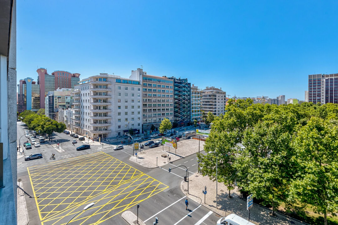 Apartamento T6 para Venda em Avenidas Novas Foto 65