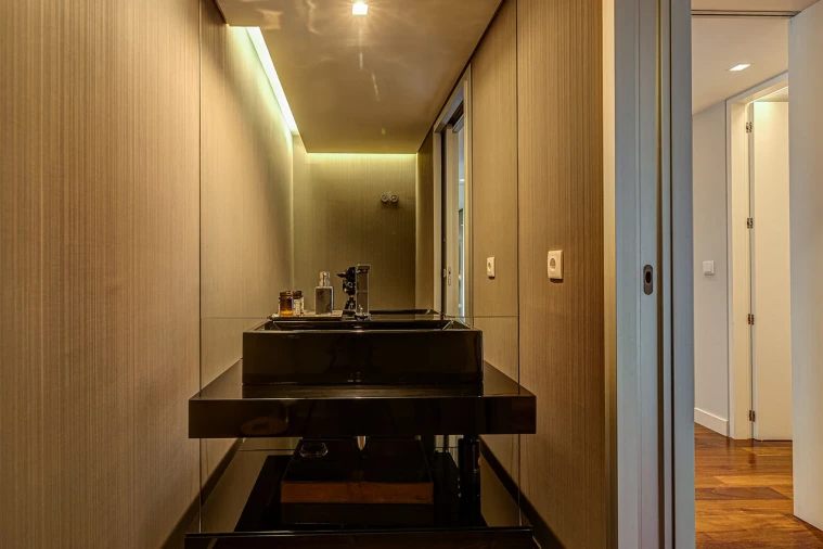 Apartamento T6 para Venda em Avenidas Novas Foto 37