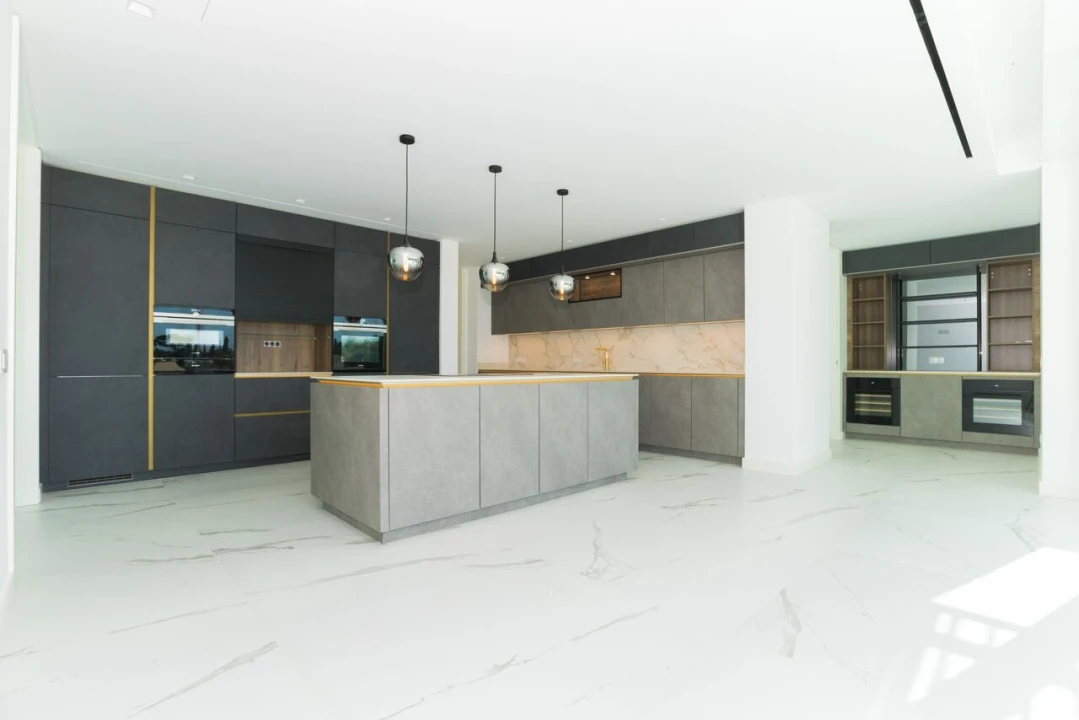 Moradia T5 para Venda em Loule (São Clemente) Foto 2