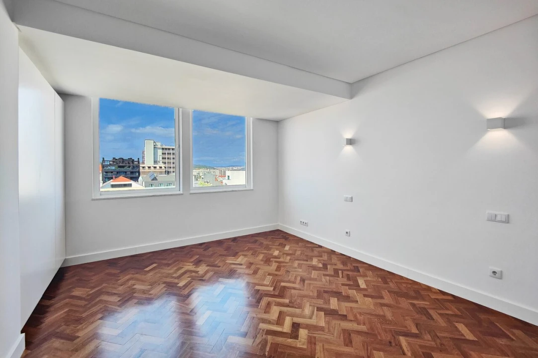 Apartamento T4 para Venda em Avenidas Novas Foto 18