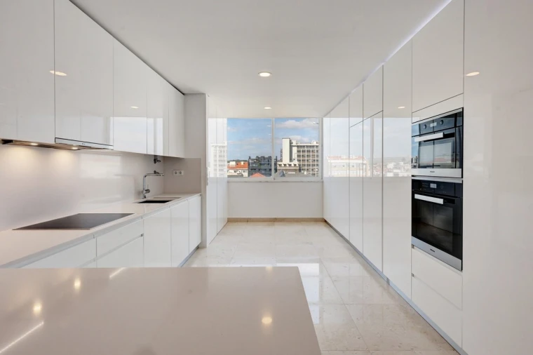 Apartamento T4 para Venda em Avenidas Novas Foto 6