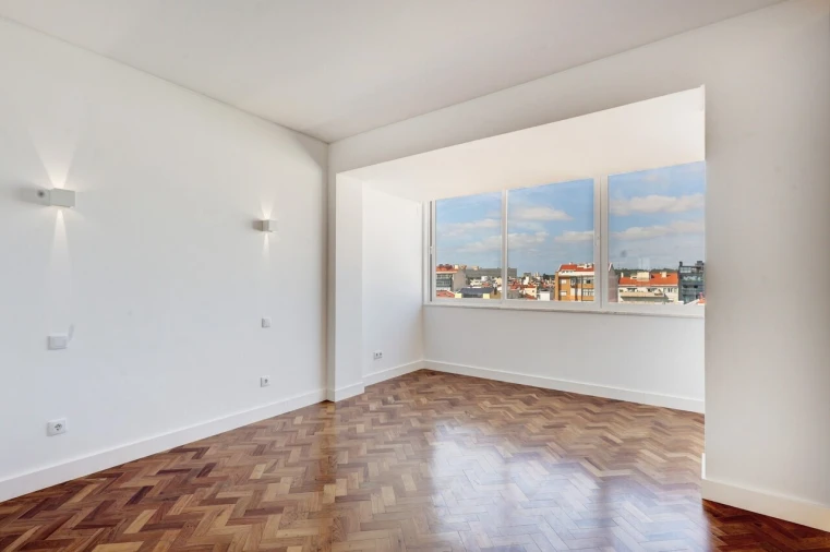 Apartamento T4 para Venda em Avenidas Novas Foto 14