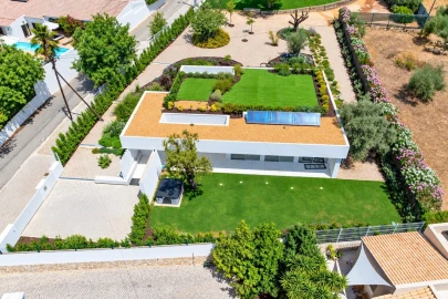Moradia T3 para Venda em Loule (São Clemente)