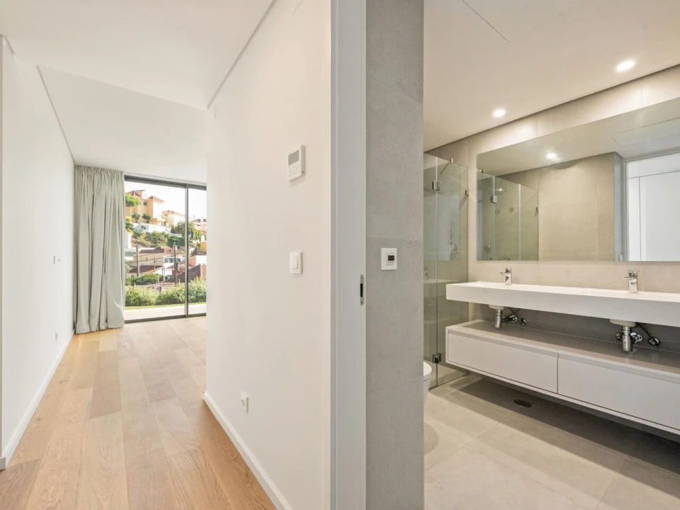 Apartamento T4 para Venda em Cascais e Estoril Foto 23