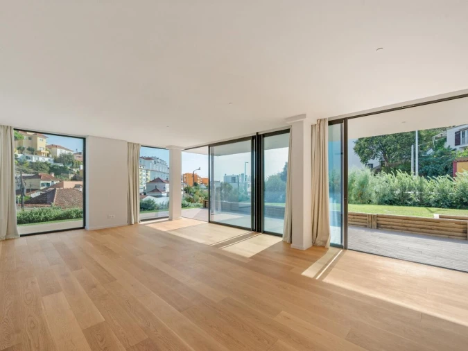 Apartamento T4 para Venda em Cascais e Estoril Foto 3