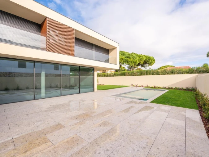 Moradia T5 para Venda em Cascais e Estoril Foto 37