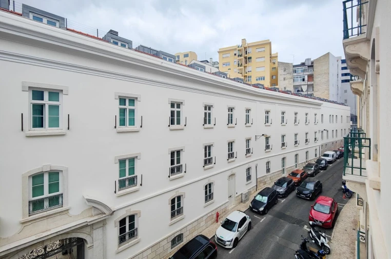 Apartamento T2 para Venda em Santo António Foto 13