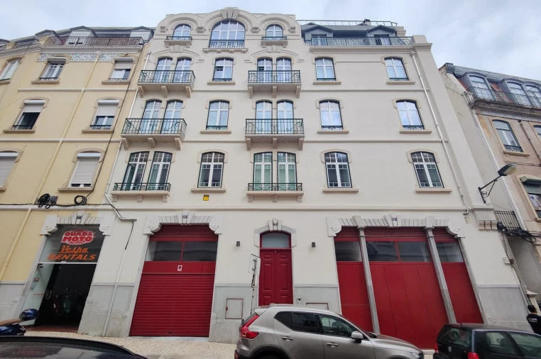 Apartamento T2 para Venda em Santo António Foto 29