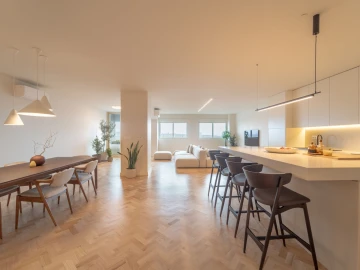Apartamento T4 para Venda em Cedofeita, Santo Ildefonso, Sé, Miragaia, São Nicolau e Vitória