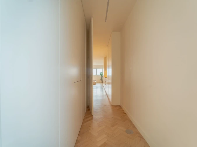 Apartamento T4 para Venda em Cedofeita, Santo Ildefonso, Sé, Miragaia, São Nicolau e Vitória Foto 8