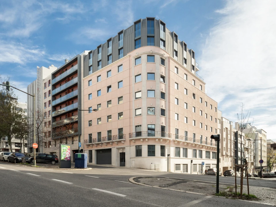 Apartamento T3 para Venda em Arroios Foto 1