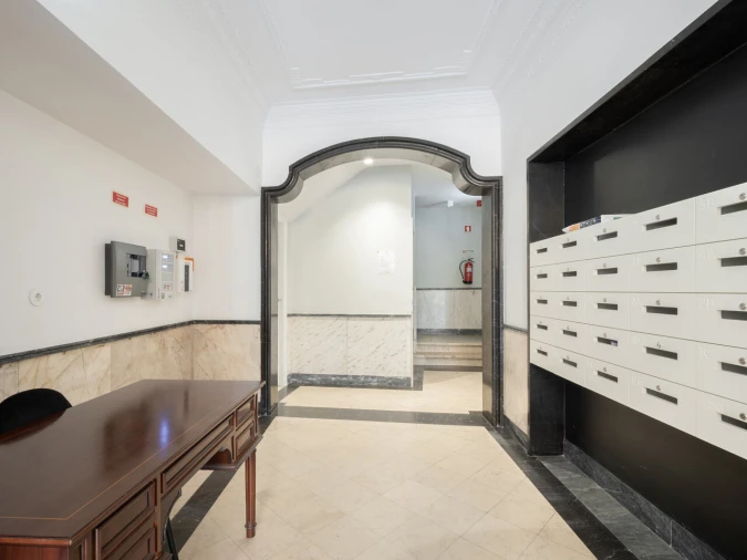 Apartamento T3 para Venda em Arroios Foto 32