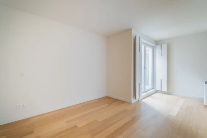 Apartamento T4 para Venda em Aldoar, Foz do Douro e Nevogilde