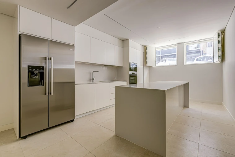 Apartamento T4 para Venda em Santo António Foto 16