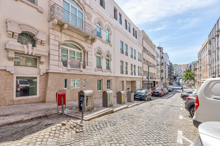 Apartamento T4 para Venda em Santo António Foto 34