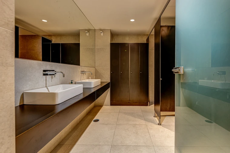 Apartamento T4 para Venda em Santo António Foto 40