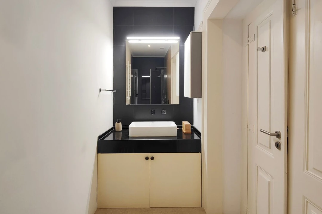 Apartamento T0 para Venda em Santa Maria Maior Foto 15