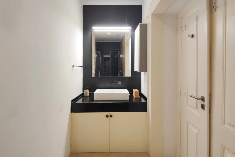 Apartamento T0 para Venda em Santa Maria Maior Foto 15