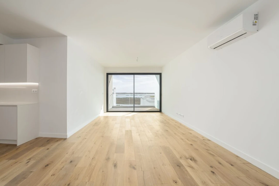 Apartamento T3 para Venda em Moncarapacho e Fuseta Foto 9