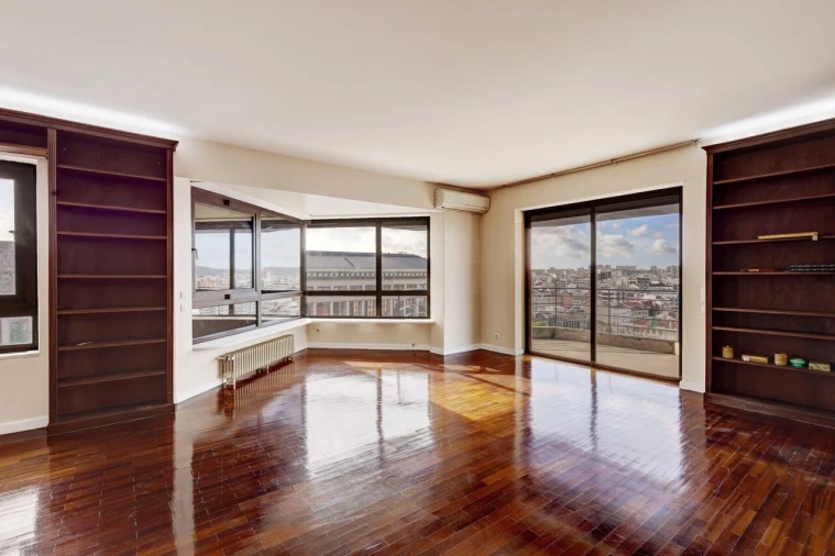 Apartamento T4 para Venda em Areeiro Foto 5