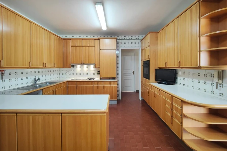 Apartamento T4 para Venda em Areeiro Foto 16