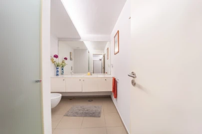 Moradia T4 para Venda em Aldoar, Foz do Douro e Nevogilde