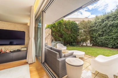 Moradia T4 para Venda em Aldoar, Foz do Douro e Nevogilde