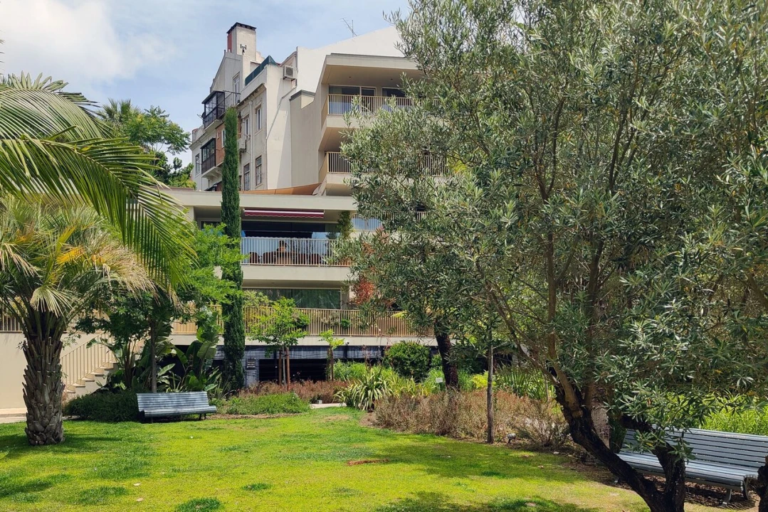 Apartamento T3 para Venda em Santo António Foto 17