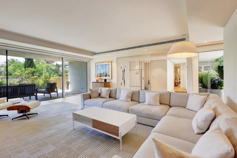 Apartamento T3 para Venda em Santo António Foto 1