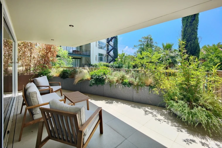 Apartamento T3 para Venda em Santo António Foto 4