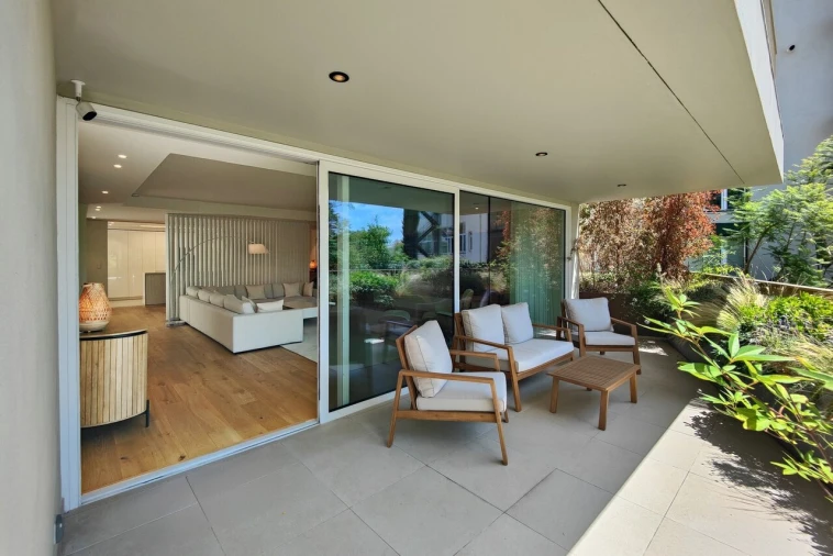 Apartamento T3 para Venda em Santo António Foto 8