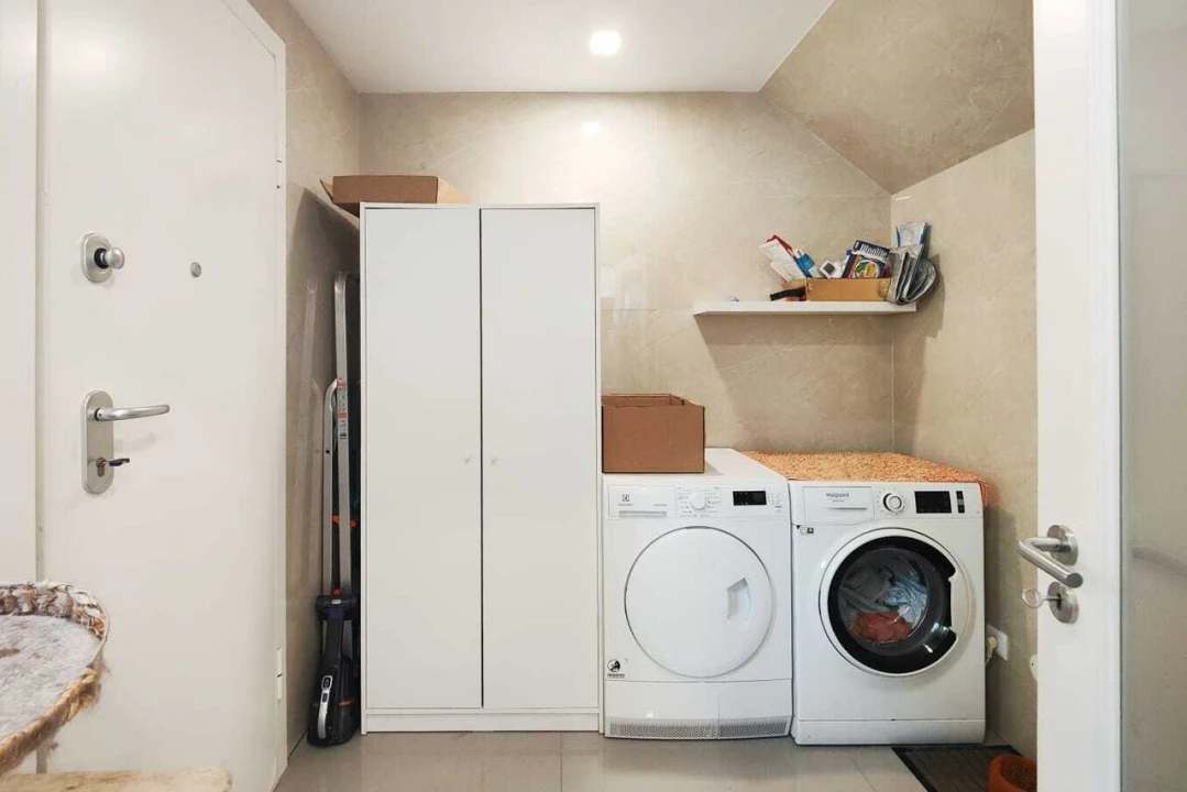 Moradia T6 para Venda em Queluz e Belas Foto 17