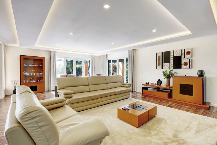 Moradia T6 para Venda em Queluz e Belas Foto 10