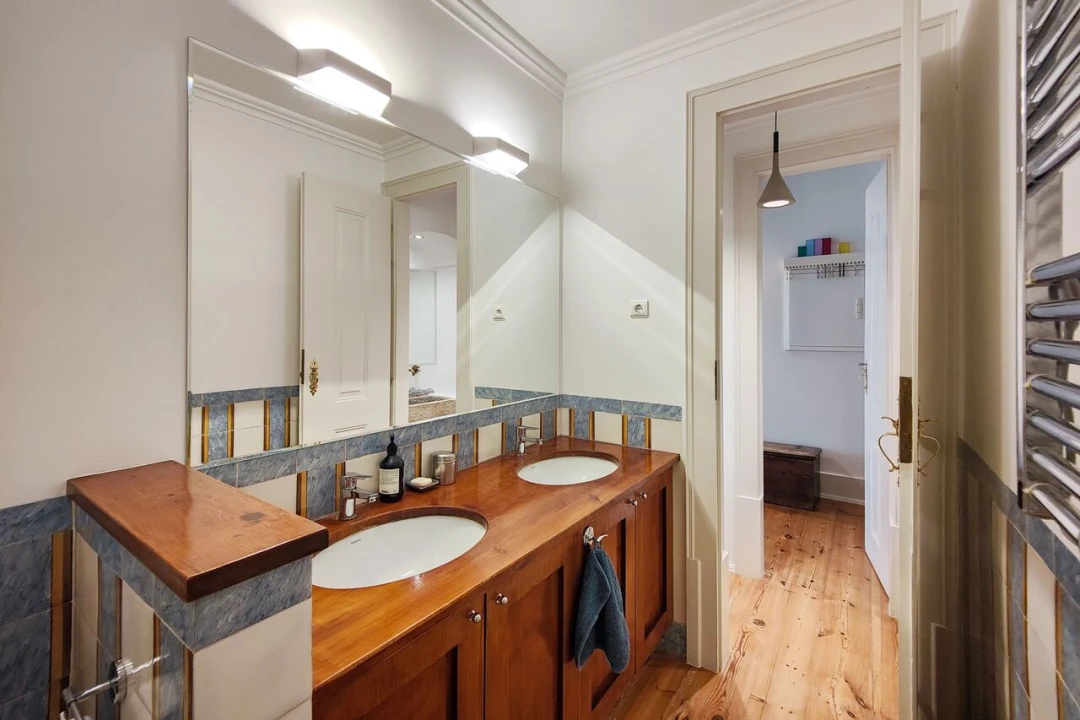 Apartamento T4 para Venda em Misericórdia Foto 25