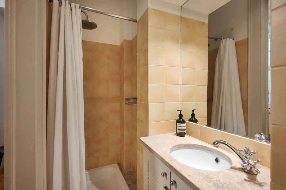 Apartamento T4 para Venda em Misericórdia Foto 28