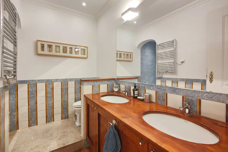 Apartamento T4 para Venda em Misericórdia Foto 23