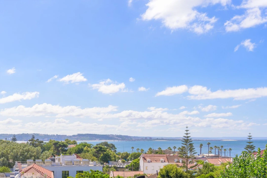 Moradia T6 para Venda em Oeiras e São Julião da Barra, Paço de Arcos e Caxias Foto 3