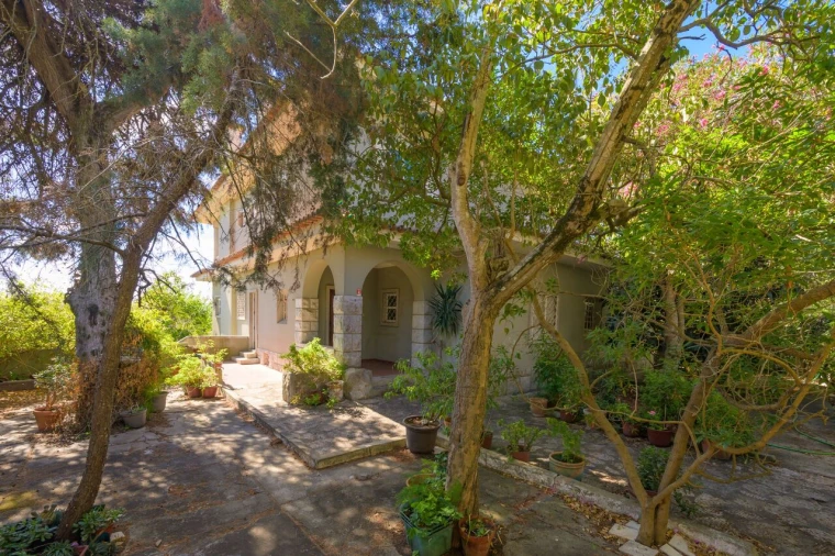 Moradia T6 para Venda em Oeiras e São Julião da Barra, Paço de Arcos e Caxias Foto 13