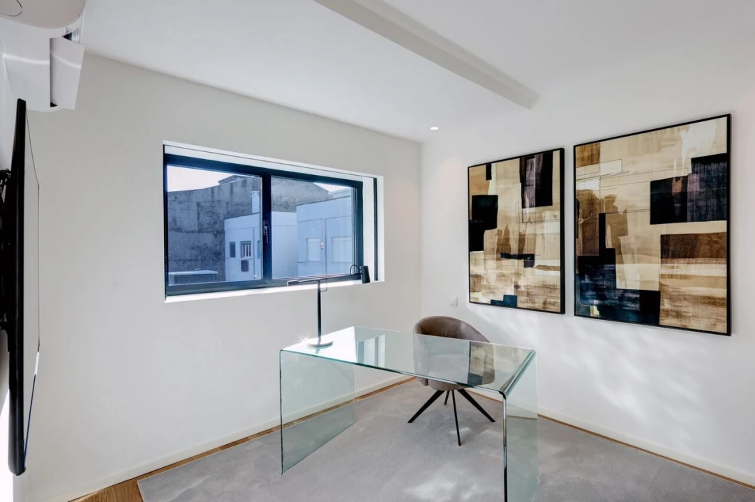 Apartamento T3 para Venda em Avenidas Novas Foto 11