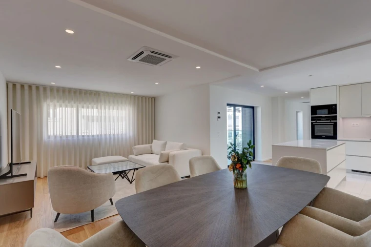 Apartamento T3 para Venda em Avenidas Novas Foto 8