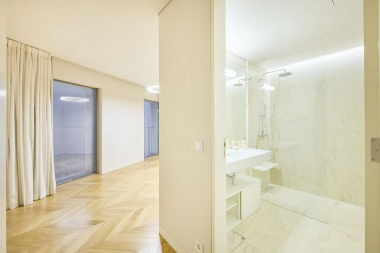 Apartamento T2 para Venda em Santo António Foto 8