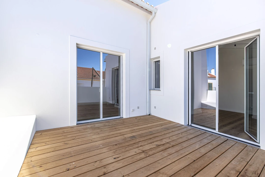 Moradia T4 para Venda em Santa Maria do Castelo e Santiago e Santa Susana Foto 20