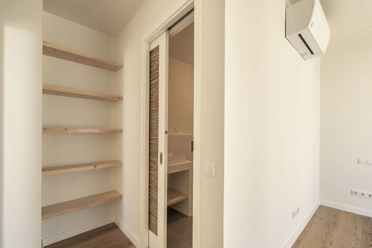 Moradia T4 para Venda em Santa Maria do Castelo e Santiago e Santa Susana Foto 14