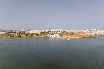Moradia T2 para Venda em Faro (Sé e São Pedro)
