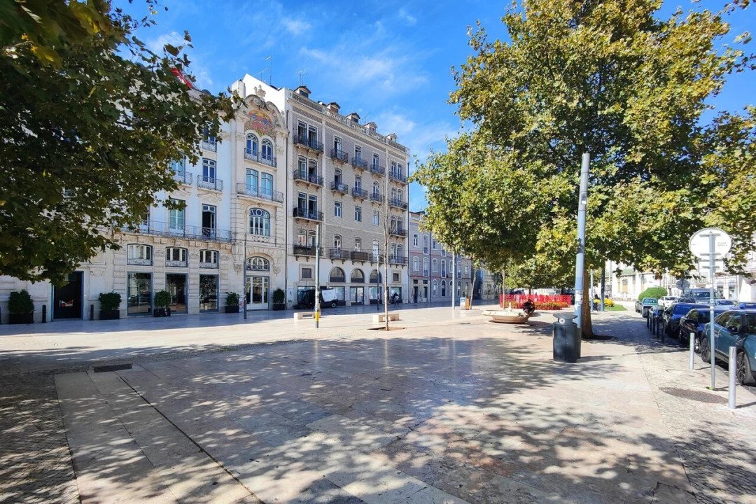 Prédio para Venda em Santa Maria Maior Foto 22