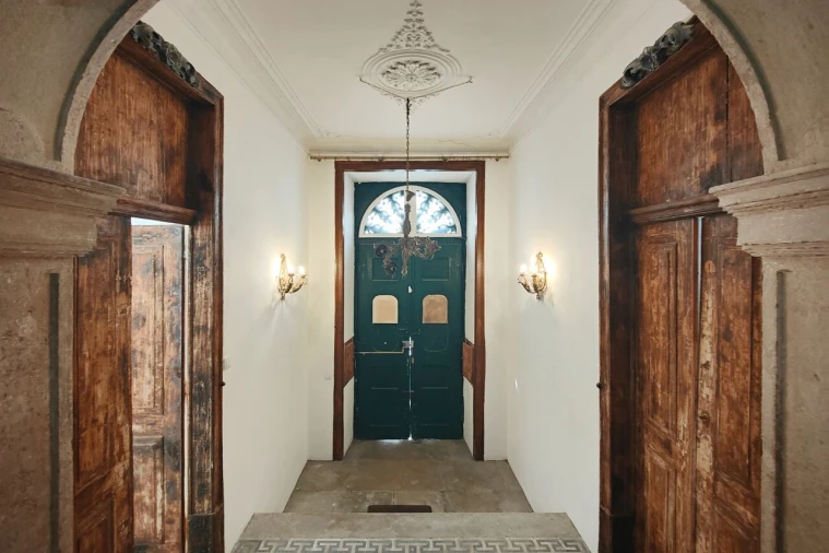 Prédio para Venda em Santa Maria Maior Foto 3