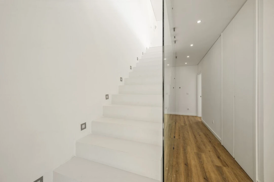 Moradia T4 para Venda em Charneca de Caparica e Sobreda Foto 32