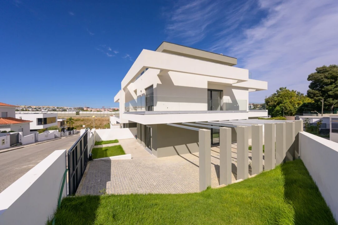 Moradia T4 para Venda em Charneca de Caparica e Sobreda Foto 42